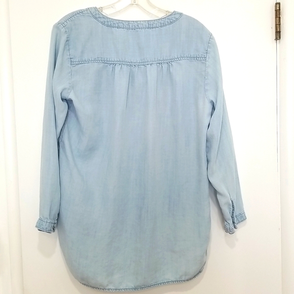 Cloth & Stone women's chambray denim white wash top size S - Picture 6 of 6